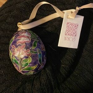 NYCO egg ornament